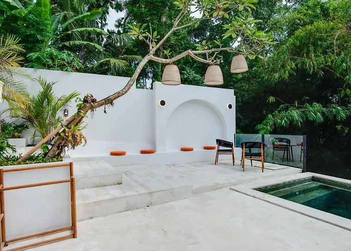 2br With Pool, River View In Canggu
