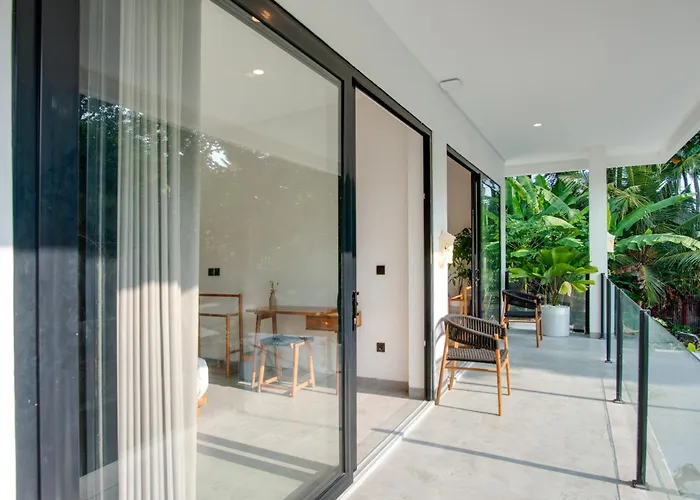 2br With Pool, River View In Canggu