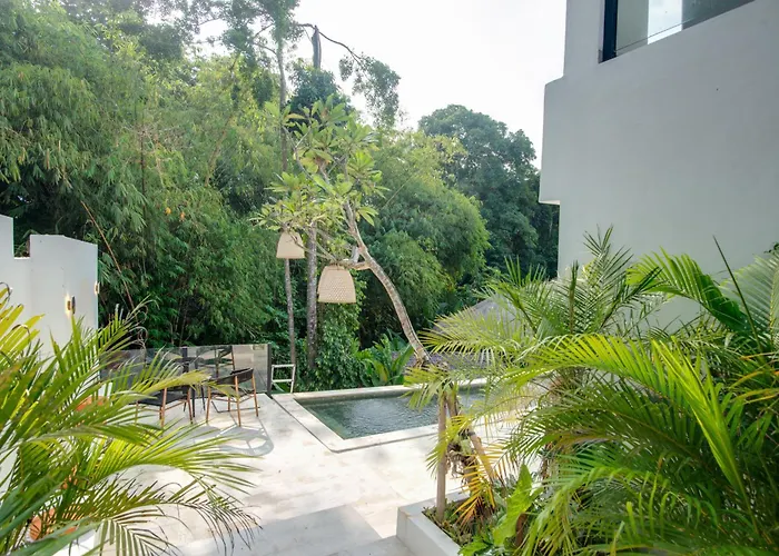 Villa 2br With Pool, River View In