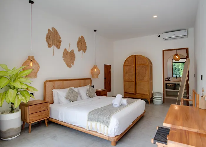 2br With Pool, River View In Villa